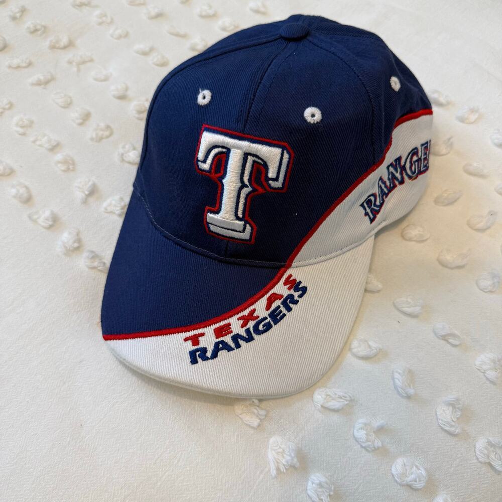 NWT Texas Rangers Fan‎ Favortie Baseball Hat Red White Blue Adjustable